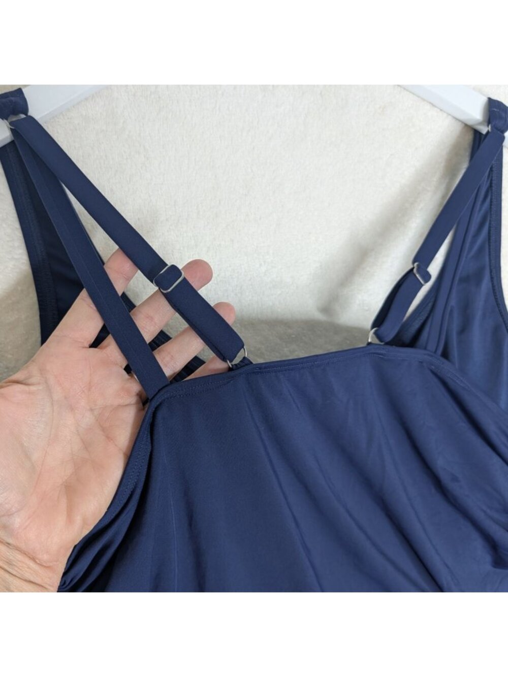 Lands End Womens Navy Blue V-Neck Underwire Tankini Top Size 18 Adjustable Ruche - Picture 11 of 12